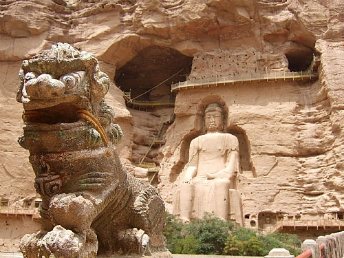 PHOTOLISTE_20110429171539_chine_binglingsi_les_gro_500_